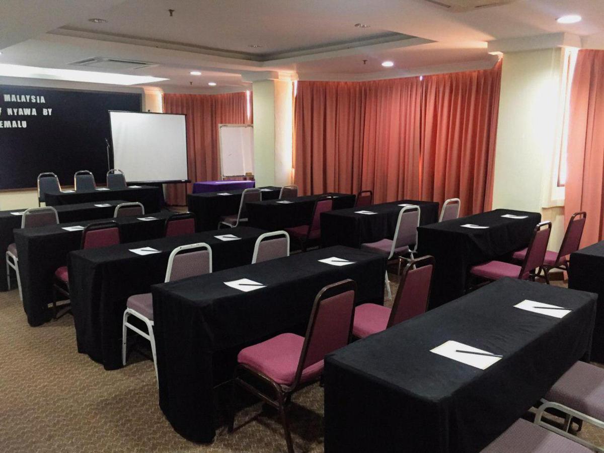 Hotel Grand Crystal Alor Setar Exterior foto