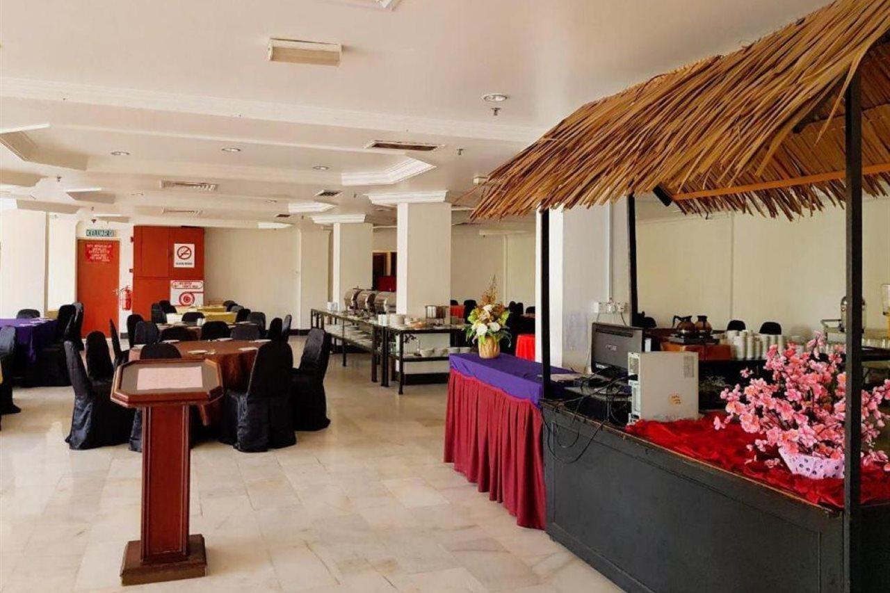 Hotel Grand Crystal Alor Setar Exterior foto