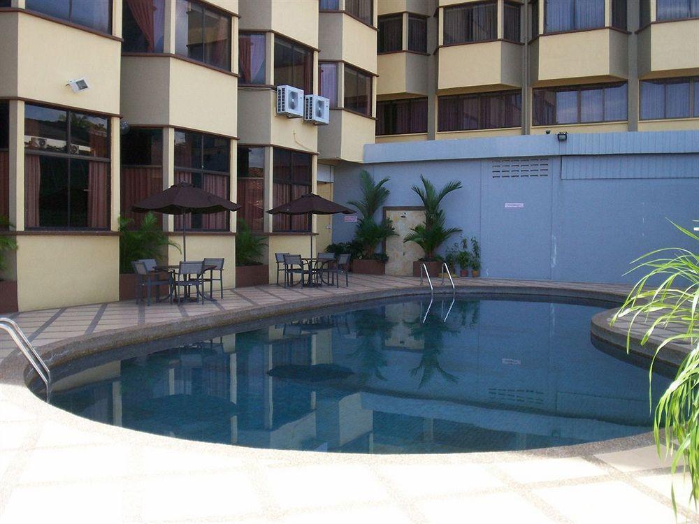 Hotel Grand Crystal Alor Setar Exterior foto