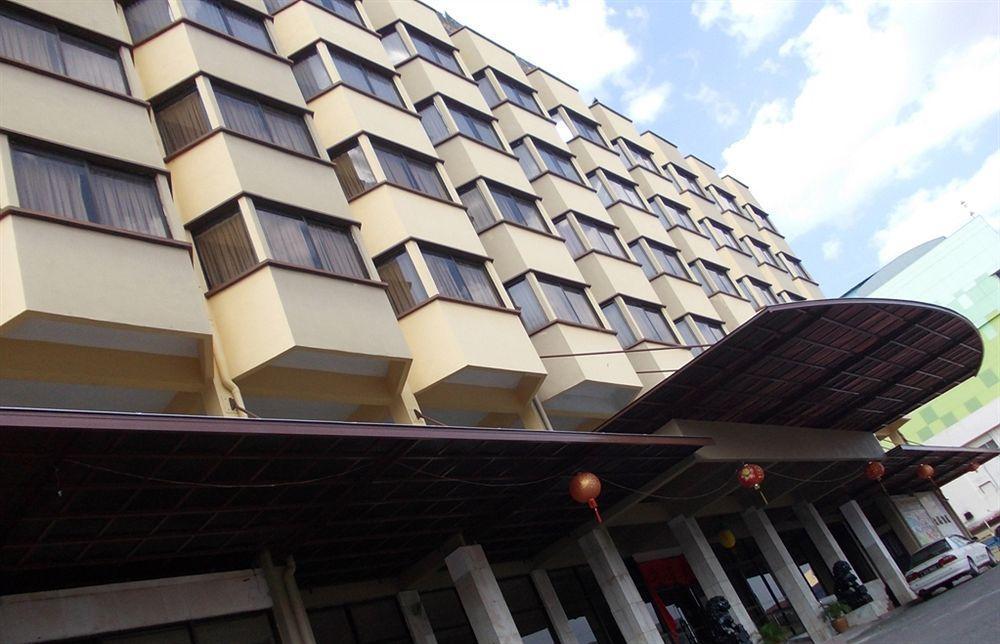 Hotel Grand Crystal Alor Setar Exterior foto