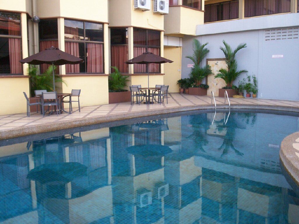 Hotel Grand Crystal Alor Setar Exterior foto